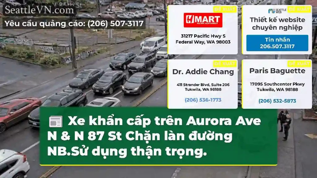 Xe khẩn cấp trên Aurora Ave N & N 87 St Chặn làn