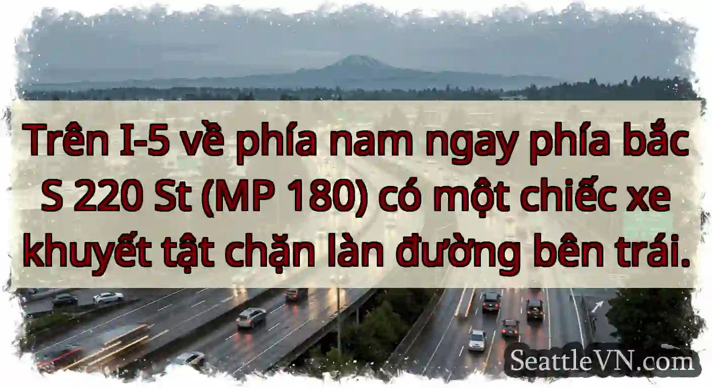 Trên I-5 về phía nam ngay phía bắc S 220 St (MP