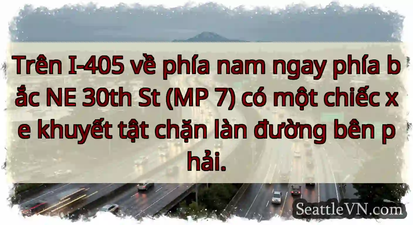 Trên I-405 về phía nam ngay phía bắc NE 30th St