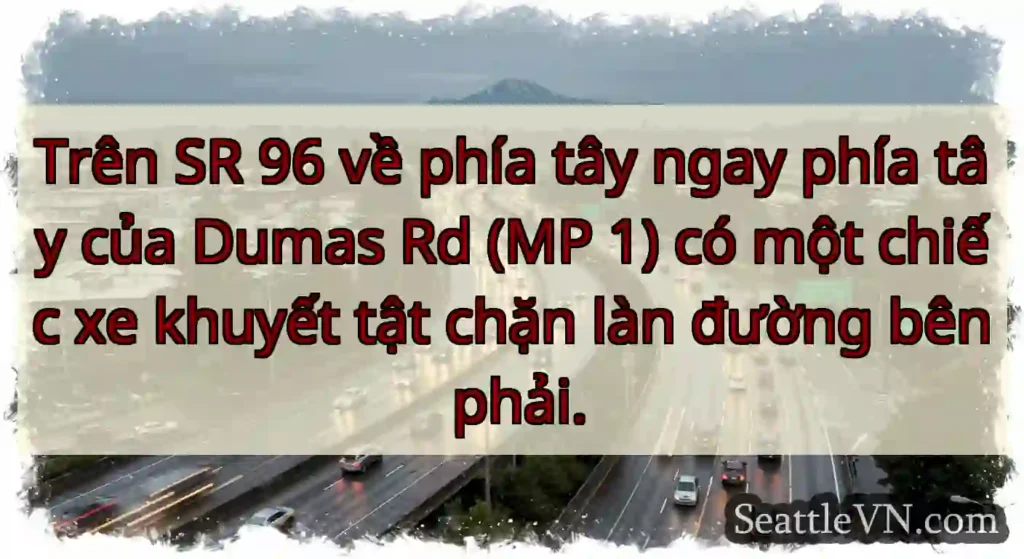 Trên SR 96 về phía tây ngay phía tây của Dumas Rd