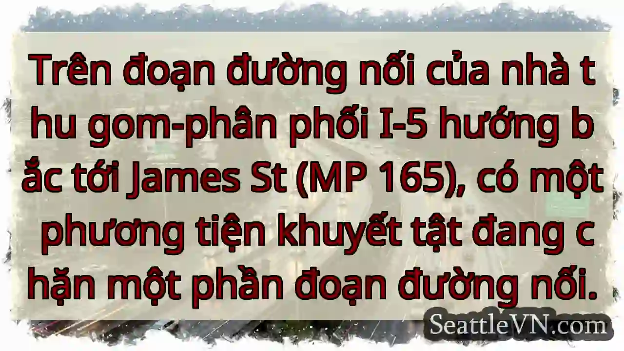 Trên đoạn đường nối của nhà thu gom-phân phối I-5