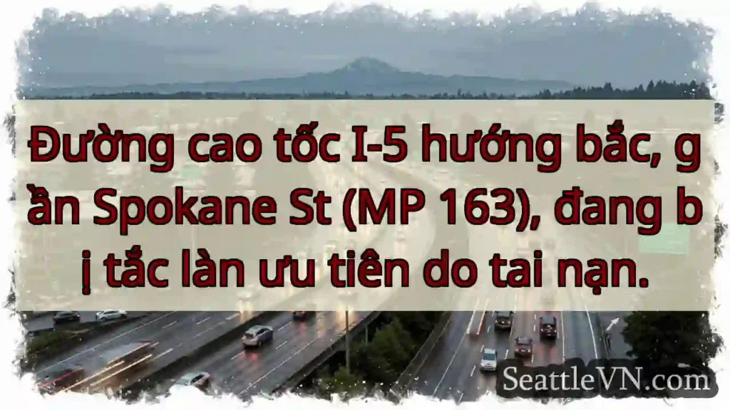 Tắc làn I-5 Bắc, gần Spokane St.