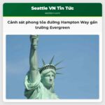 Cảnh sát phong tỏa đường Hampton Way gần trường Evergreen