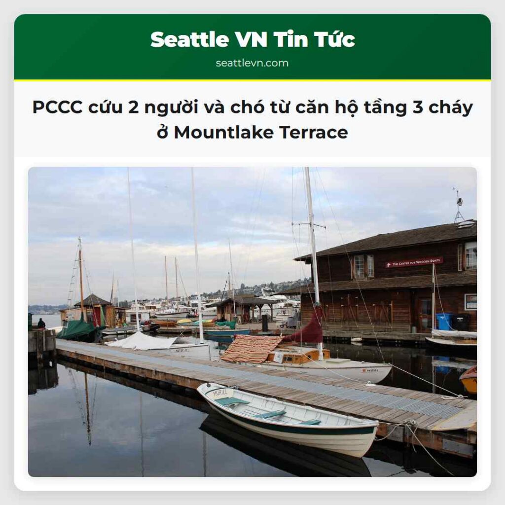 PCCC cứu 2 người và chó từ căn hộ tầng 3 cháy ở