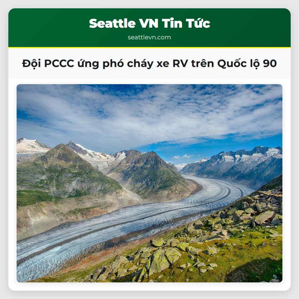 Đội PCCC ứng phó cháy xe RV trên Quốc lộ 90