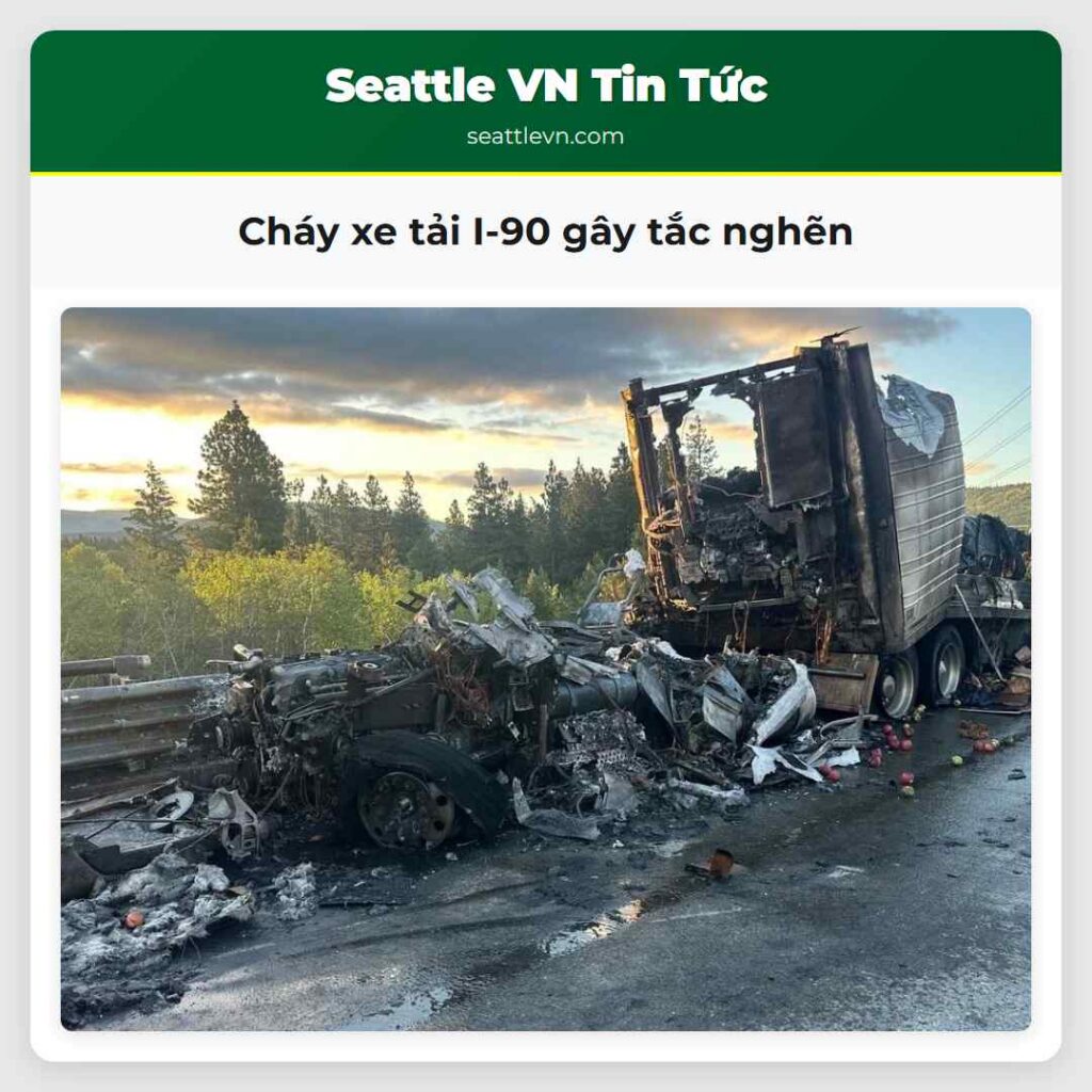 Cháy xe tải I-90 gây tắc nghẽn
